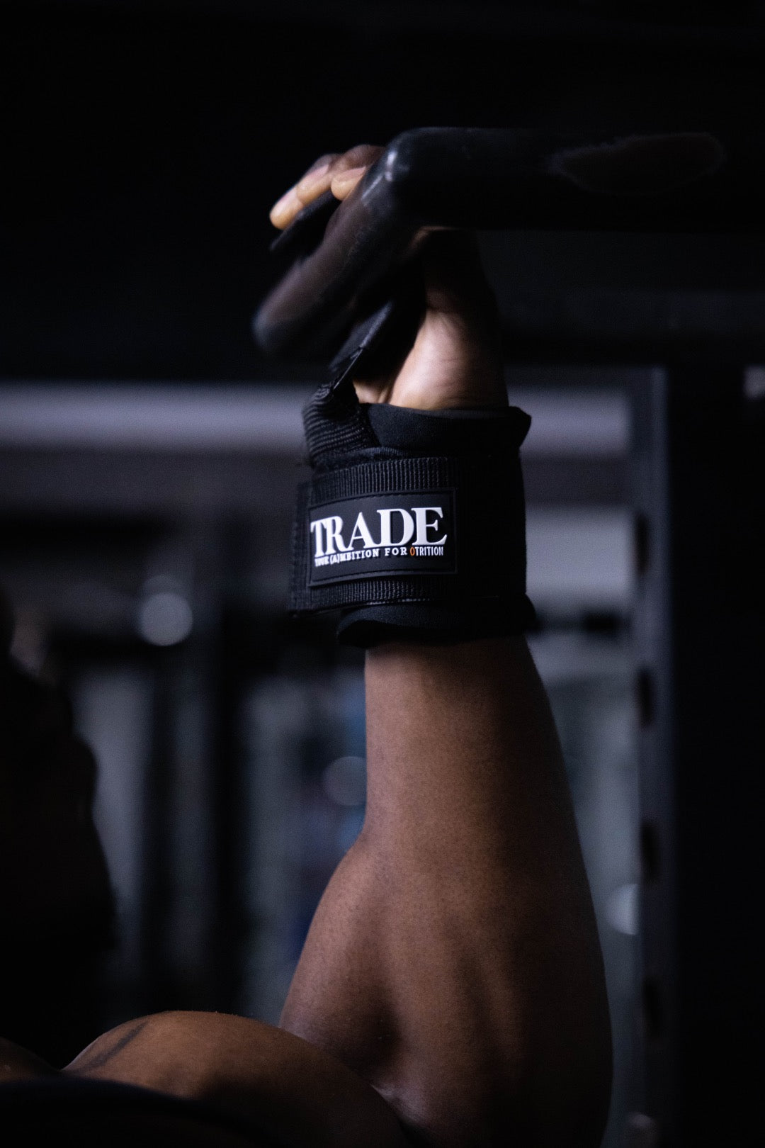 gym, lift heavy, back exercise, pull ups, strength