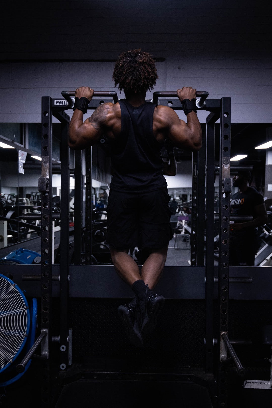 gym, lift heavy, back exercise, pull ups, strength  