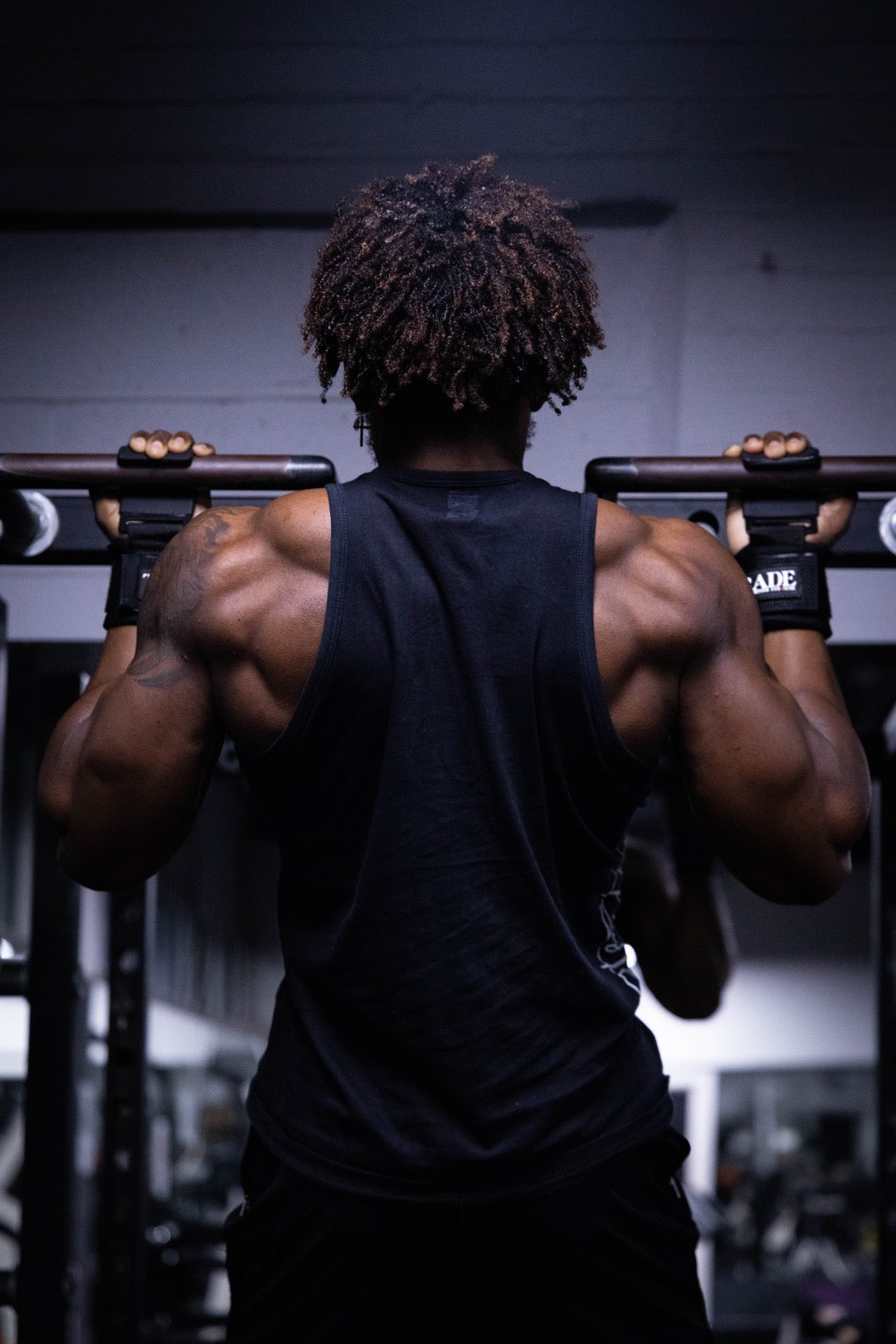 gym, lift heavy, back exercise, pull ups, strength  